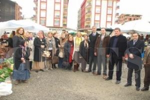 TDH KADINLAR G�N�N� KUTLADI