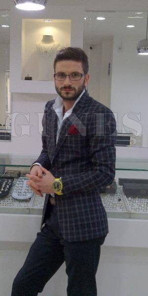 KUYUMCU ARİF EROĞLU: KUYUMCU ARİF EROĞLU: