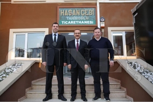 Vali Yavuz,  Dnyasna Ziyaretlerini Srdryor