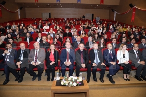 �niversitemizde ba�ar� ve te�vik �d�l t�reni ger�ekle�tirildi