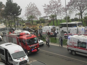 Servis arac kaza yapt: 7 Yaral