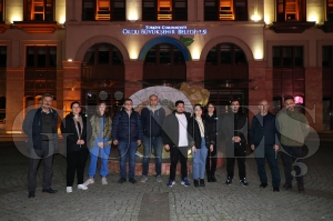 Deprem blgesine teknik personel destei sryor