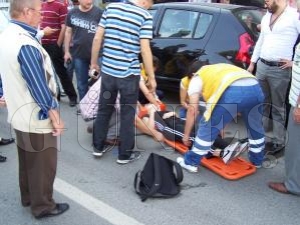 YAREN'E OTOMOBİL ÇARPTI YAREN'E OTOMOBİL ÇARPTI