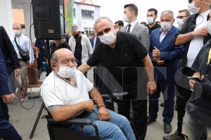 Trklere konu olan yol scak asfalta kavuuyor