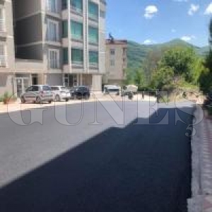 Aybastda 58 km yol beton ve asfaltla bulutu