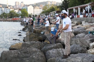 Balık avı yarışmasında ödüller sahiplerini buldu Balık avı yarışmasında ödüller sahiplerini buldu