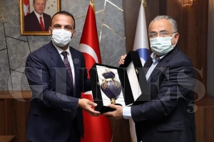 Başkan Güler Fatsa belediyesini ziyaret etti Başkan Güler Fatsa belediyesini ziyaret etti