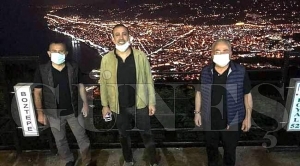 Haluk Levent Ordu'ya yardım paketi gönderdi Haluk Levent Ordu'ya yardım paketi gönderdi