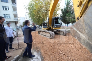 Sevgi caddesi, modern görünüme kavuşuyor Sevgi caddesi, modern görünüme kavuşuyor