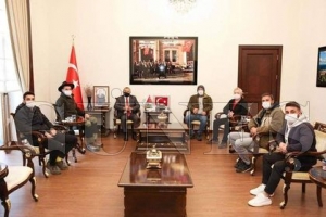 Reshad Strik çekim ekibi Vali Sonel’in konuğu oldu Reshad Strik çekim ekibi Vali Sonel’in konuğu oldu