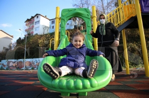 Yalıköy’ün rengârenk yeni çocuk oyun parkı göz kamaştırıyor Yalıköy’ün rengârenk yeni çocuk oyun parkı göz kamaştırıyor