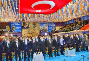 7.oğalan kongre de Halit Tomakin AK parti il başkanlığına seçildi 7.oğalan kongre de Halit Tomakin AK parti il başkanlığına seçildi