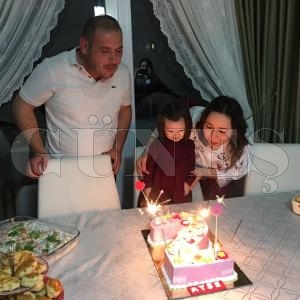AYŞE BEBEK 2 YAŞINDA AYŞE BEBEK 2 YAŞINDA