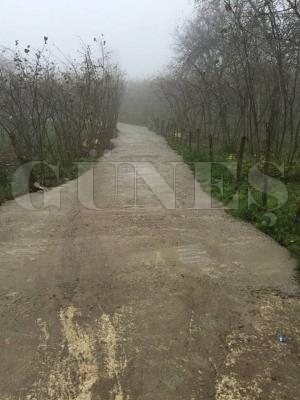 EL ELE VERDİLER YOL SORUNUNU AŞTILAR EL ELE VERDİLER YOL SORUNUNU AŞTILAR