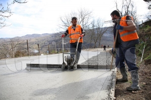 Fatsa k�rsal�nda hem ula��m a�� geni�liyor, hem de kalitesi art�yor