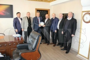 FADEF yönetimi Kaymakam Yapıcı’yı ziyaret etti FADEF yönetimi Kaymakam Yapıcı’yı ziyaret etti