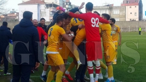 Fatsa Amasya’yı 2 golle gönderdi: 2-0 Fatsa Amasya’yı 2 golle gönderdi: 2-0