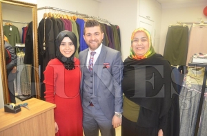 ZİRVE ETEK VE GÖMLEK DÜNYASI YENİ YÜZÜYLE HİZMETE GİRDİ ZİRVE ETEK VE GÖMLEK DÜNYASI YENİ YÜZÜYLE HİZMETE GİRDİ