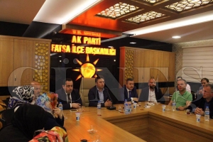 Parti binasında iftar programı... Parti binasında iftar programı...