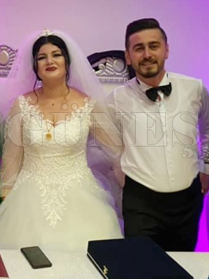 Gökçe ile Abdullah Dünyaevine girdi Gökçe ile Abdullah Dünyaevine girdi