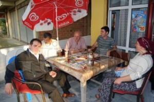 BUYURUN DOSTLAR HALL BRAHM SOFRASINA