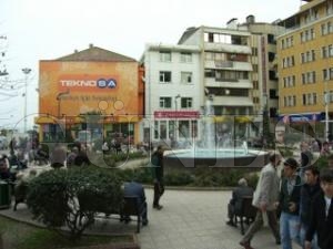 GZEL HAVAYI FIRSAT BLEN FATSALILAR PARKLARA VE MEYDANA AKIN ETT