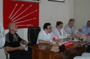 CHP MLLETVEKLLERNDEN REFERANDUMDA 'HAYIR' ARISI
