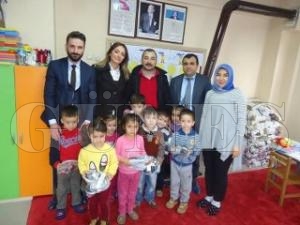 DUYARLI ESNAFTAN  RENCLERE YARDIM