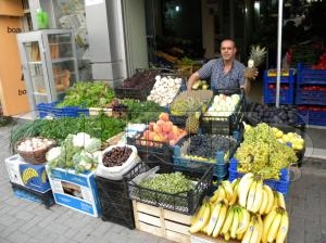 Manav reyonları renklendi Manav reyonları renklendi