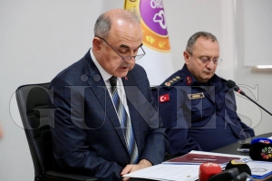 Vali Erol, ok byk risk altnda arama kurtarma almalar yaplyor