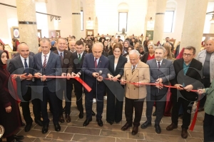 ORMEK�ten tezhip  sergisi.. Ba�kan G�ler: �Burada tarihimizin, k�lt�r�m�z�n ve sanat�m�z�n hayat�m�za yans�malar�n� g�r�yoruz�