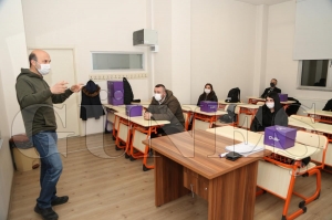 Basn mensuplar iin diksiyon ve hitabet kursu ald