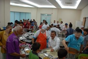 FTAR SOFRASINDA  RAMAZAN BEREKET