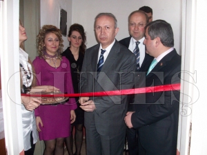AYFER BAYAN KUAFR AILDI