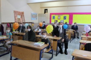 Yüz yüze eğitim, anasınıfı ve ilkokul 1'inci sınıflarda başladı Yüz yüze eğitim, anasınıfı ve ilkokul 1'inci sınıflarda başladı