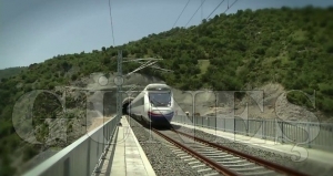 Karadeniz, Samsun-Sarp demiryoluna kilitlendi Karadeniz, Samsun-Sarp demiryoluna kilitlendi
