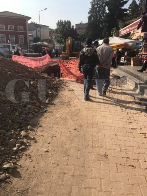 ÇALIŞMALAR, CUMARTESİ PAZARI ESNAFINI ÇILDIRTTI ÇALIŞMALAR, CUMARTESİ PAZARI ESNAFINI ÇILDIRTTI