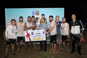 Plaj voleybolunun ampiyonu Ordu Baheehir, Plaj futbolununki ise, EMG laminant hilal plastik oldu