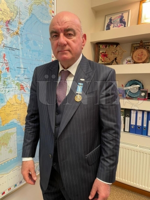 Cemal Yang�n madalya ald�