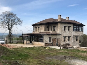 Taştan apart otel ve ev yaptı Taştan apart otel ve ev yaptı