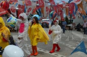 BANDO ELNDE KOSTM ve OKUL TANITIM TURU