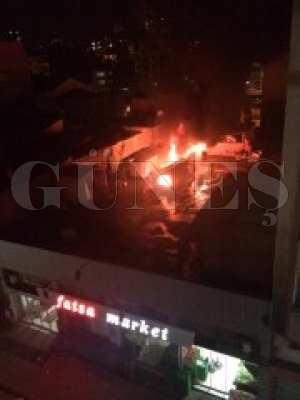 MARKET YANGINI MAHALLE HALKINI KORKUTTU
