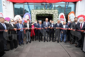 Fatsa Belediyesinin yeni hizmet binasna grkemli al
