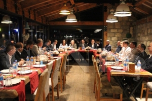 Çamaşlı iş insanları Elmaköy’de toplandı Çamaşlı iş insanları Elmaköy’de toplandı