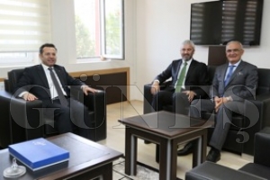 Komu lden Ziyaretiler Geldi