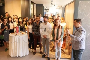 Violetta seramik mimarları ağırladı Violetta seramik mimarları ağırladı