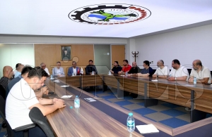 Vekil Özer Bakan Kaçır’dan Organize sanayi bölgesi alt yapı ihalesinin sözünü aldı Vekil Özer Bakan Kaçır’dan Organize sanayi bölgesi alt yapı ihalesinin sözünü aldı