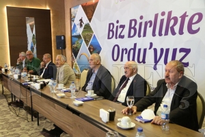 Bakan Gler, Ordu basn ile bir araya geldi