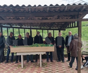 Ümit Yeşiller son yolculuğuna uğurlandı Ümit Yeşiller son yolculuğuna uğurlandı