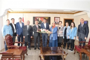 Kaymakam Kula’yı ziyaret ettiler Kaymakam Kula’yı ziyaret ettiler